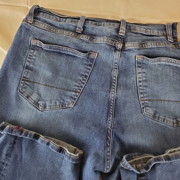 Mens Izod Jeans Relaxed Fit 42x32 - Picture 8 of 8